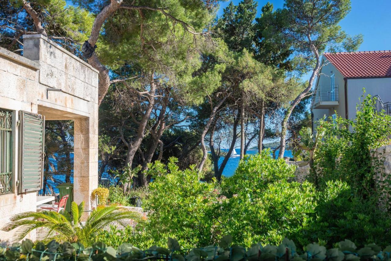 Beach Residences Caroline Hvar Town Exterior photo